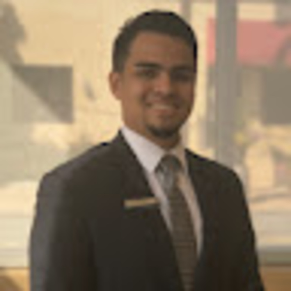 Meet your Posher, Carlos